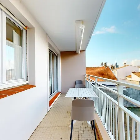 Апартаменты Les Embruns *